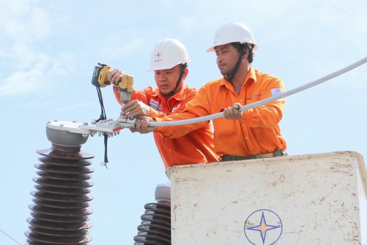 Bộ Công Thương điều chỉnh kế hoạch cấp điện năm 2024 - Ảnh: EVN
